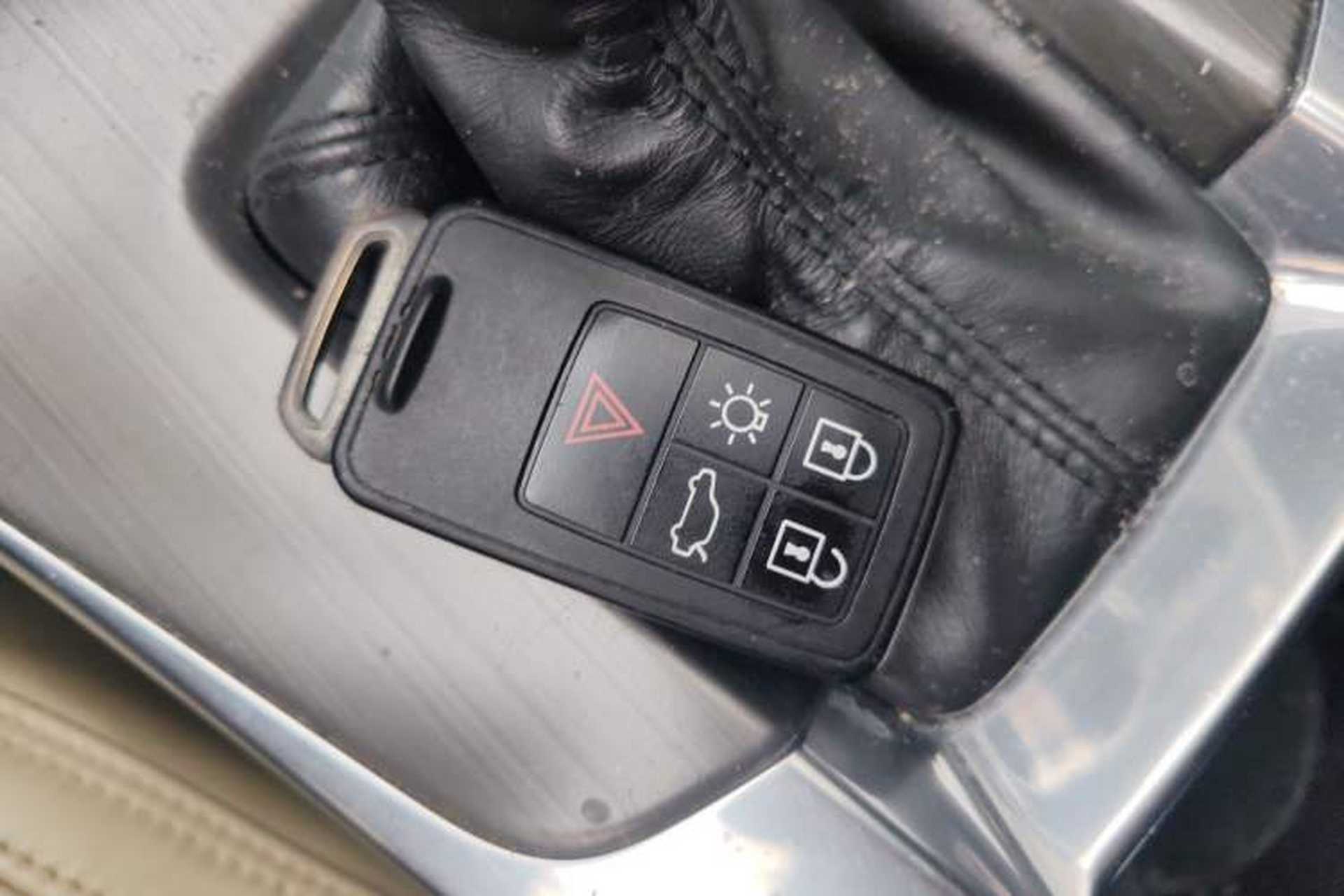 Used Volvo V60 2014 T5 Zhiyi Edition Vehicle Key