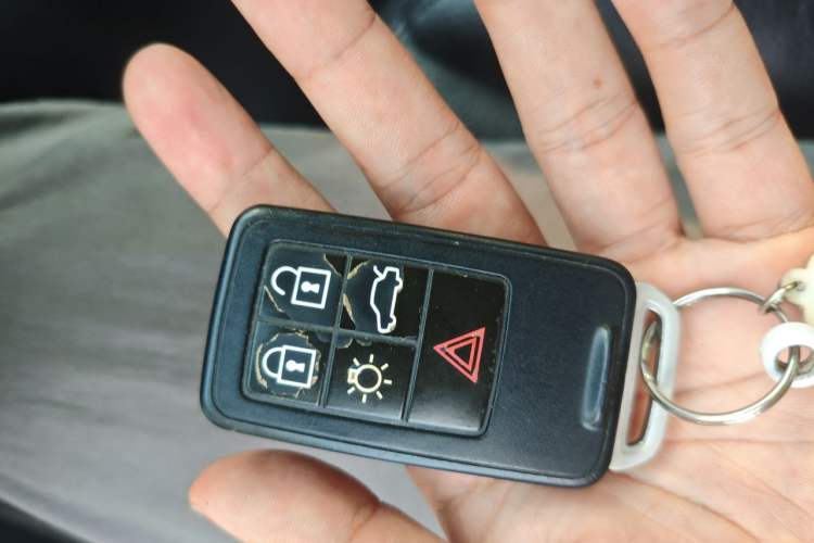 Used Volvo V60 2014 T5 Zhiyi Edition Vehicle Key