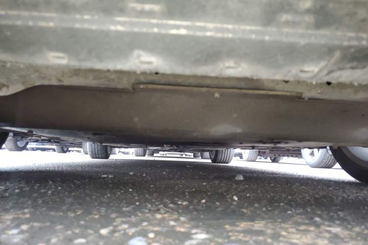 Used Volvo V60 2014 T5 Zhiya Edition Chassis Front