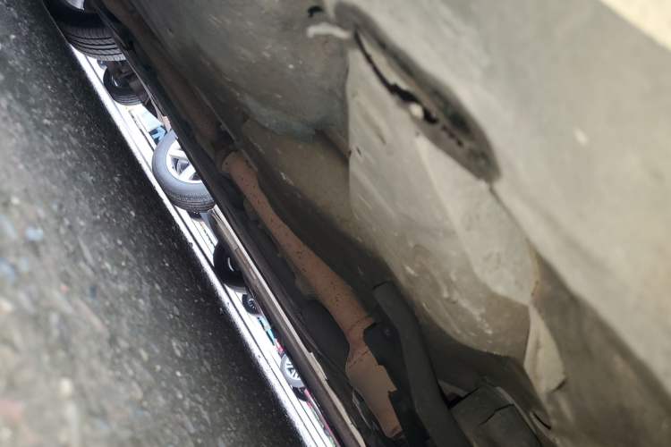 Used Volvo V60 2014 T5 Zhiya Edition Chassis Front Right