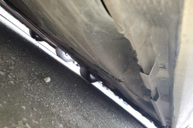 Used Volvo V60 2014 T5 Zhiya Edition Chassis Rear Right