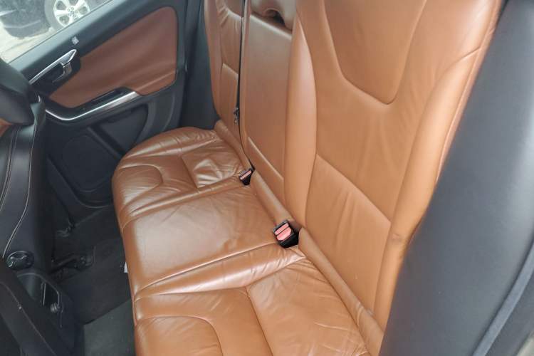 Used Volvo V60 2014 T5 Zhiya Edition Left Rear Seat