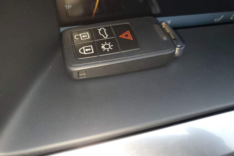 Used Volvo V60 2014 T5 Zhiya Edition Vehicle Key