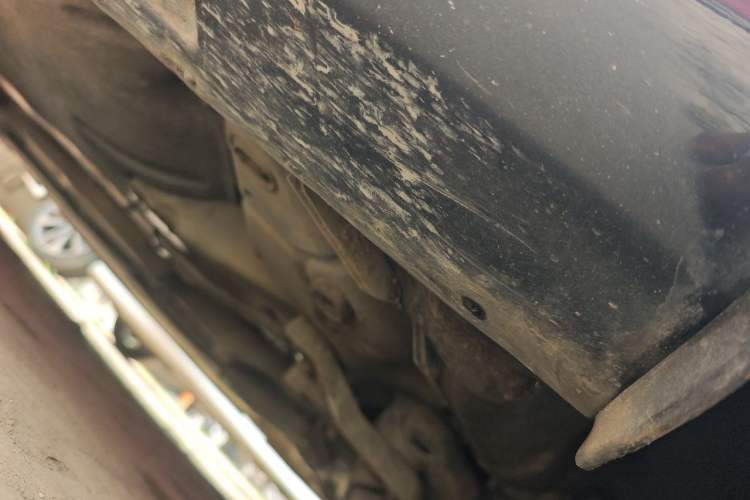 Used Volvo V60 2015 T5 Zhiyi Edition Chassis Front Right