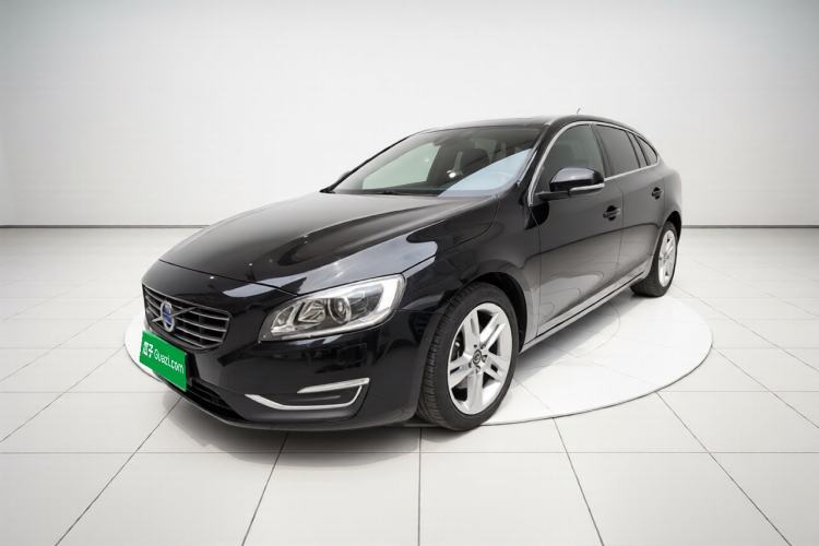 Used Volvo V60 2015 T5 Zhiyi Edition Guazi used car, China used car export, Used car for sale, Used cars, Cheapest cars for sale
