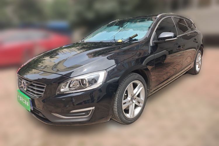 Used Volvo V60 2015 T5 Zhiyi Edition Guazi used car, China used car export, Used car for sale, Used  cars, Cheapest cars for sale