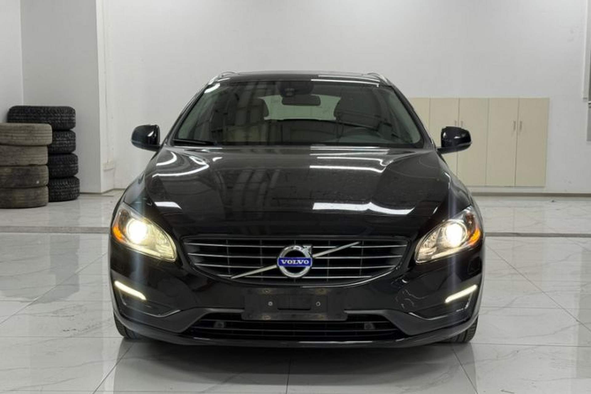 Used Volvo V60 2015 T5 Zhiyi Edition Exterior 1