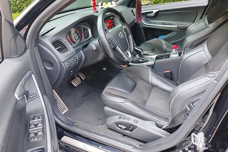 Used Volvo V60 2015 T5 Zhiyi Personalized Sport Edition Left Front Seat