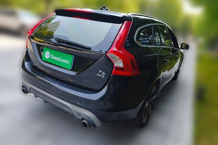 Used Volvo V60 2015 T5 Zhiyi Personalized Sport Edition Rear Right 45 Deg