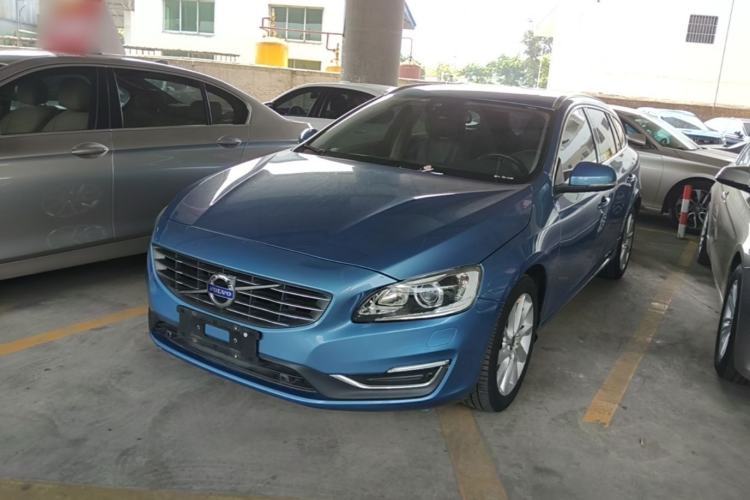 Used Volvo V60 2015 T5 Zhiyi Edition Guazi used car, China used car export, Used car for sale, Used cars, Cheapest cars for sale
