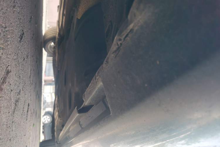 Used Volvo V60 2015 T5 Zhiyi Edition Chassis Front Left