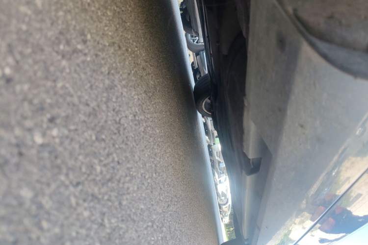 Used Volvo V60 2015 T5 Zhiya Edition Chassis Front Left