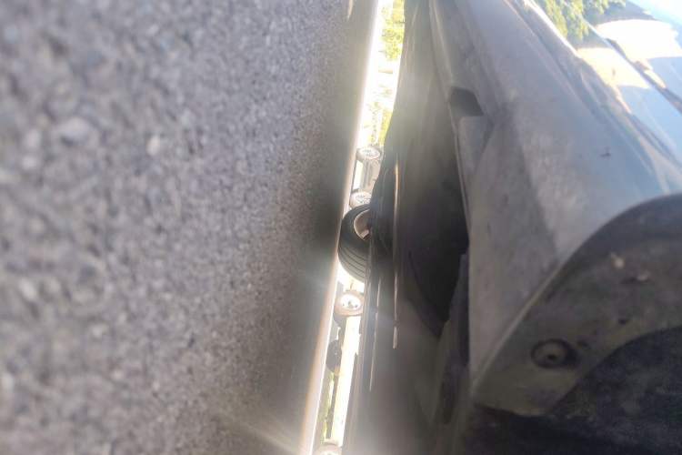 Used Volvo V60 2015 T5 Zhiya Edition Chassis Front Right