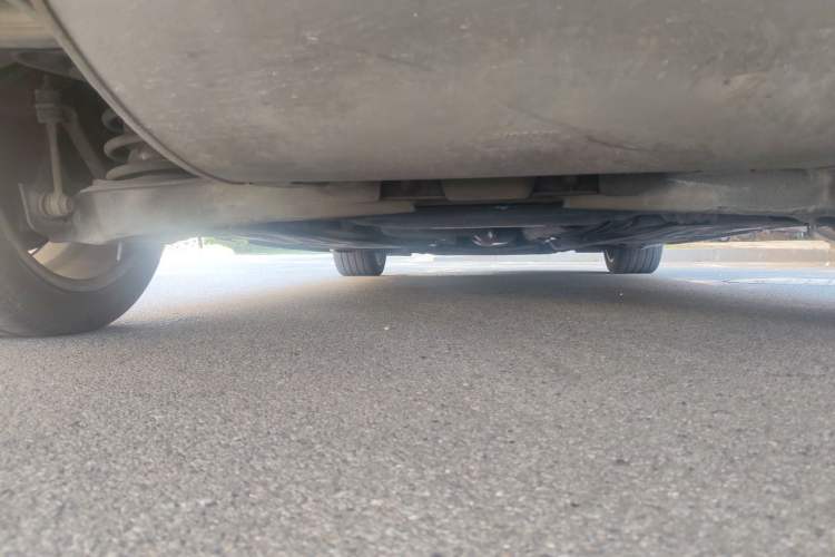 Used Volvo V60 2015 T5 Zhiya Edition Chassis Rear