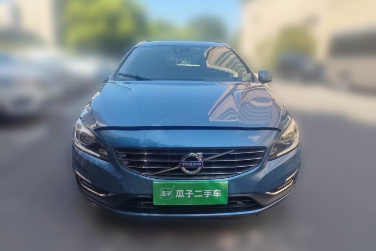 Used Volvo V60 2015 T5 Zhiya Edition Front
