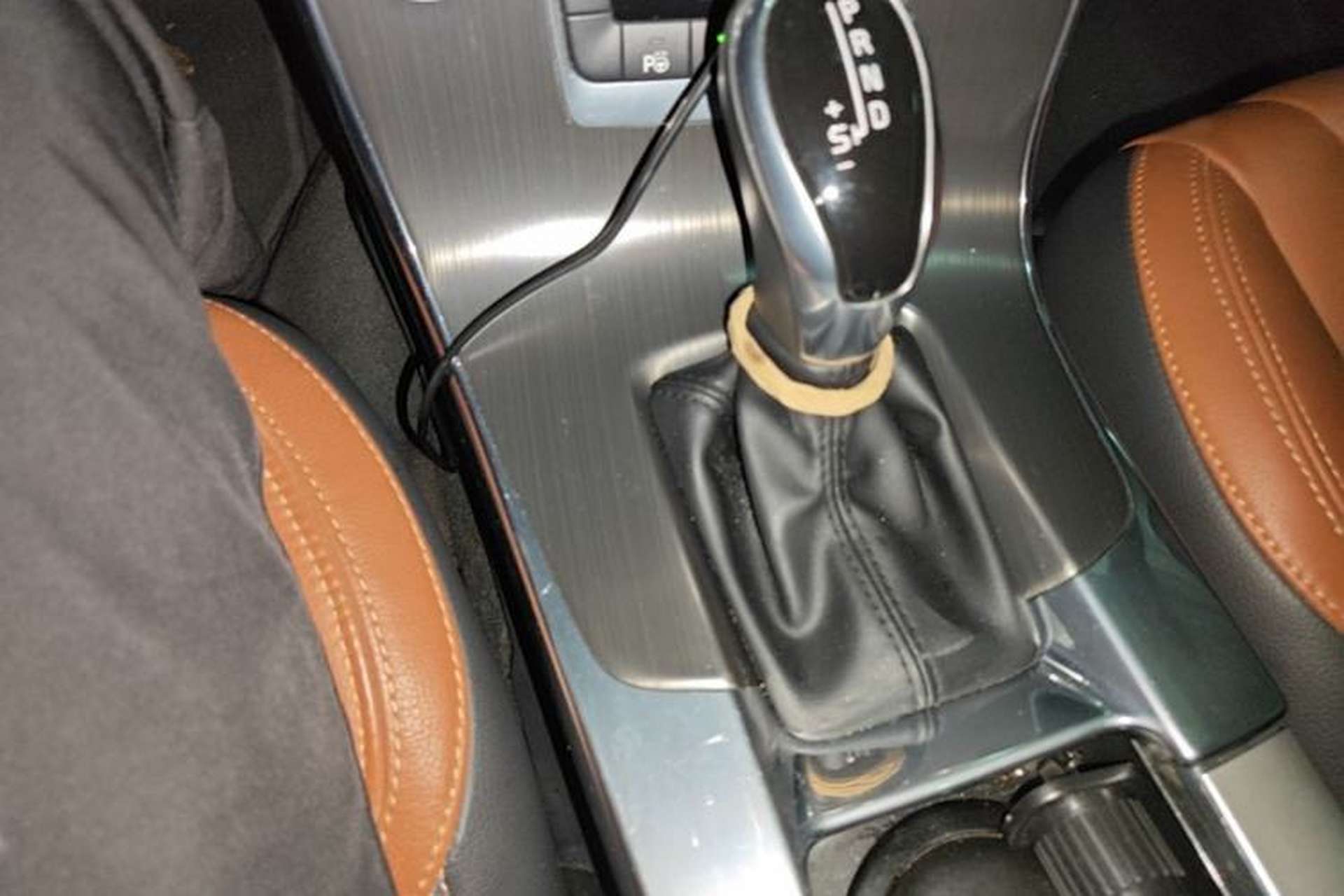 Used Volvo V60 2015 T5 Zhiya Edition Gear Lever