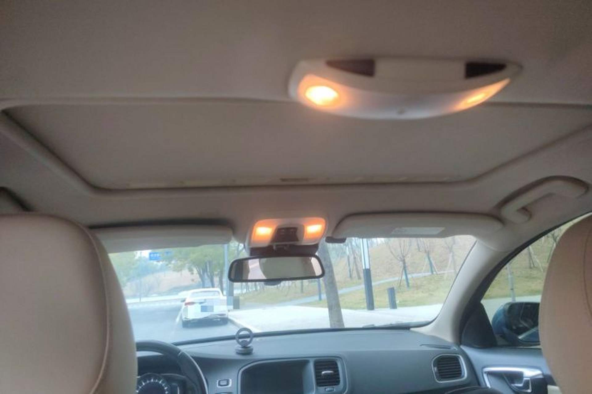Used Volvo V60 2015 T5 Zhiyi Edition Headliner