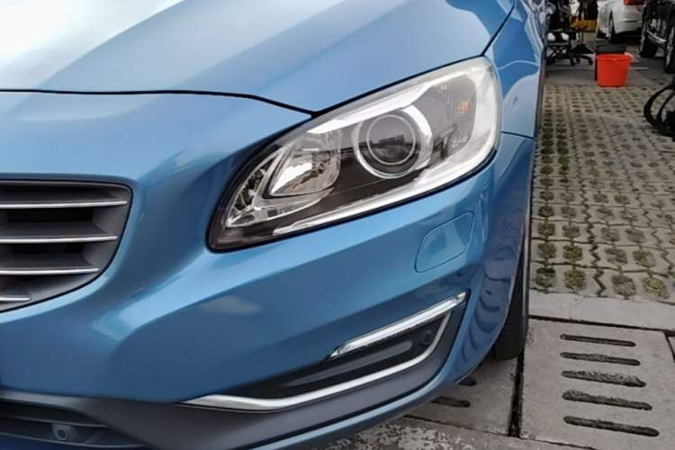 Used Volvo V60 2015 T5 Zhiyi Edition Left Front Headlight