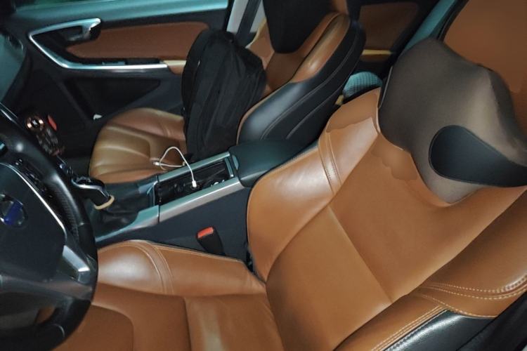 Used Volvo V60 2015 T5 Zhiya Edition Left Front Seat