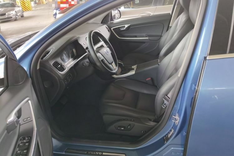 Used Volvo V60 2015 T5 Zhiyi Edition Left Front Seat