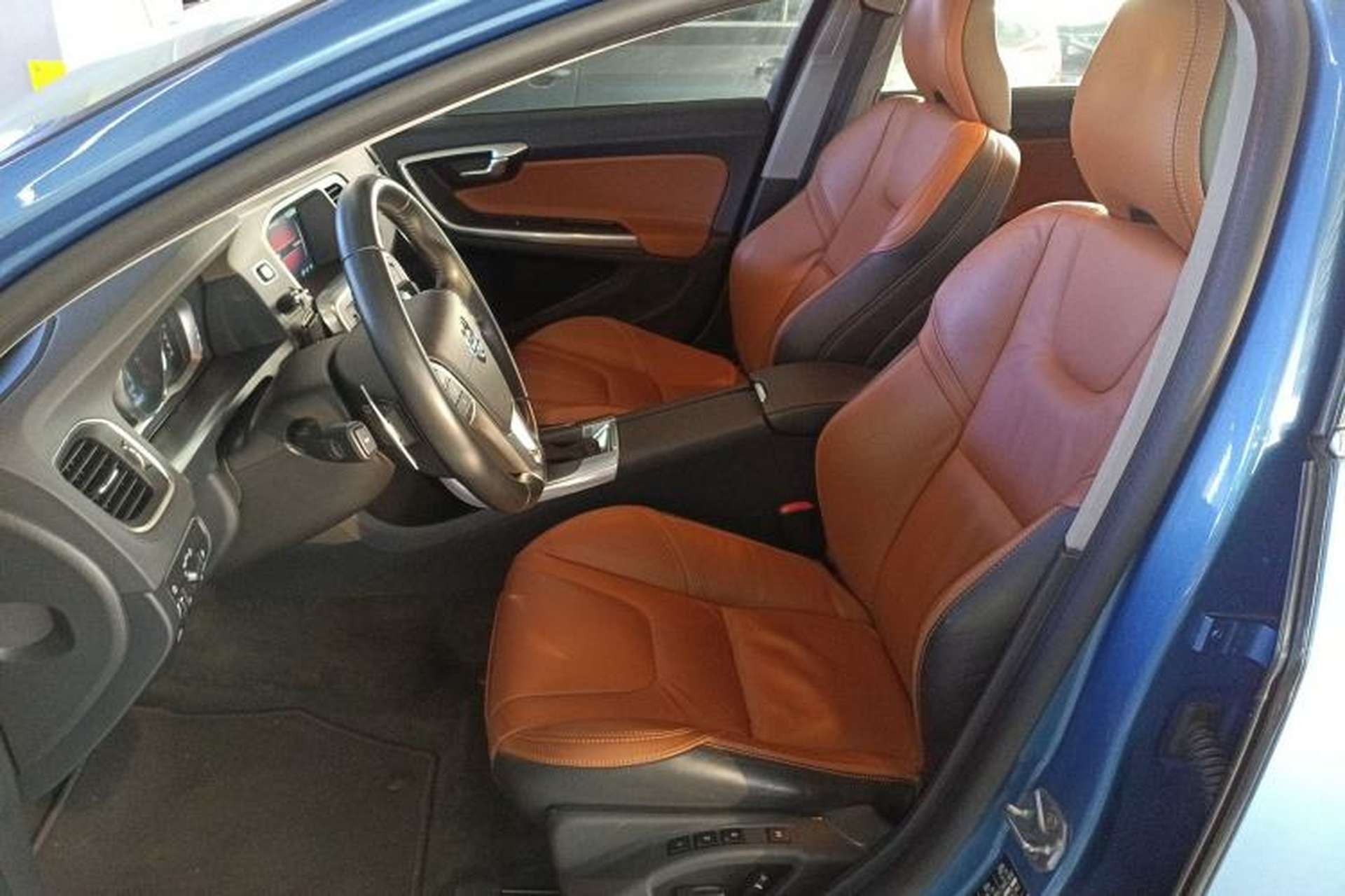 Used Volvo V60 2015 T5 Zhiya Edition Left Front Seat