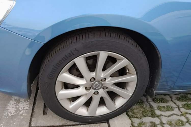 Used Volvo V60 2015 T5 Zhiyi Edition Left Front Wheel Hub