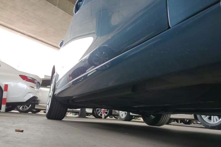 Used Volvo V60 2015 T5 Zhiyi Edition Right Side Sill