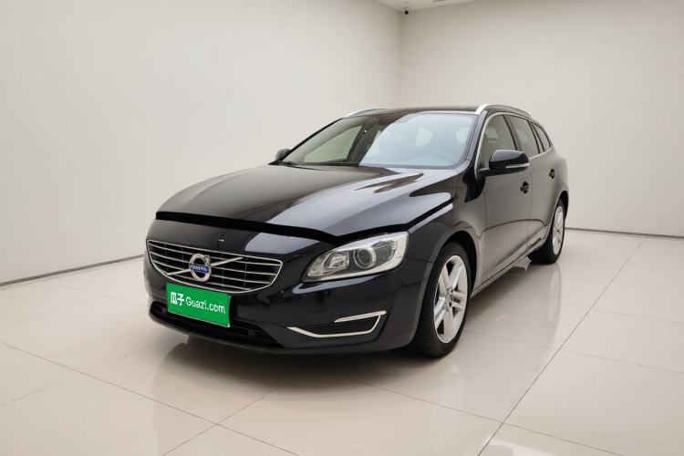 Volvo V60 2015 T5 Zhiya Edition usata Guazi used car, China used car export, Used car for sale, Used cars, Cheapest cars for sale
