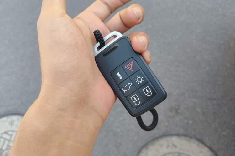 Used Volvo V60 2015 T5 Zhiya Edition Vehicle Key