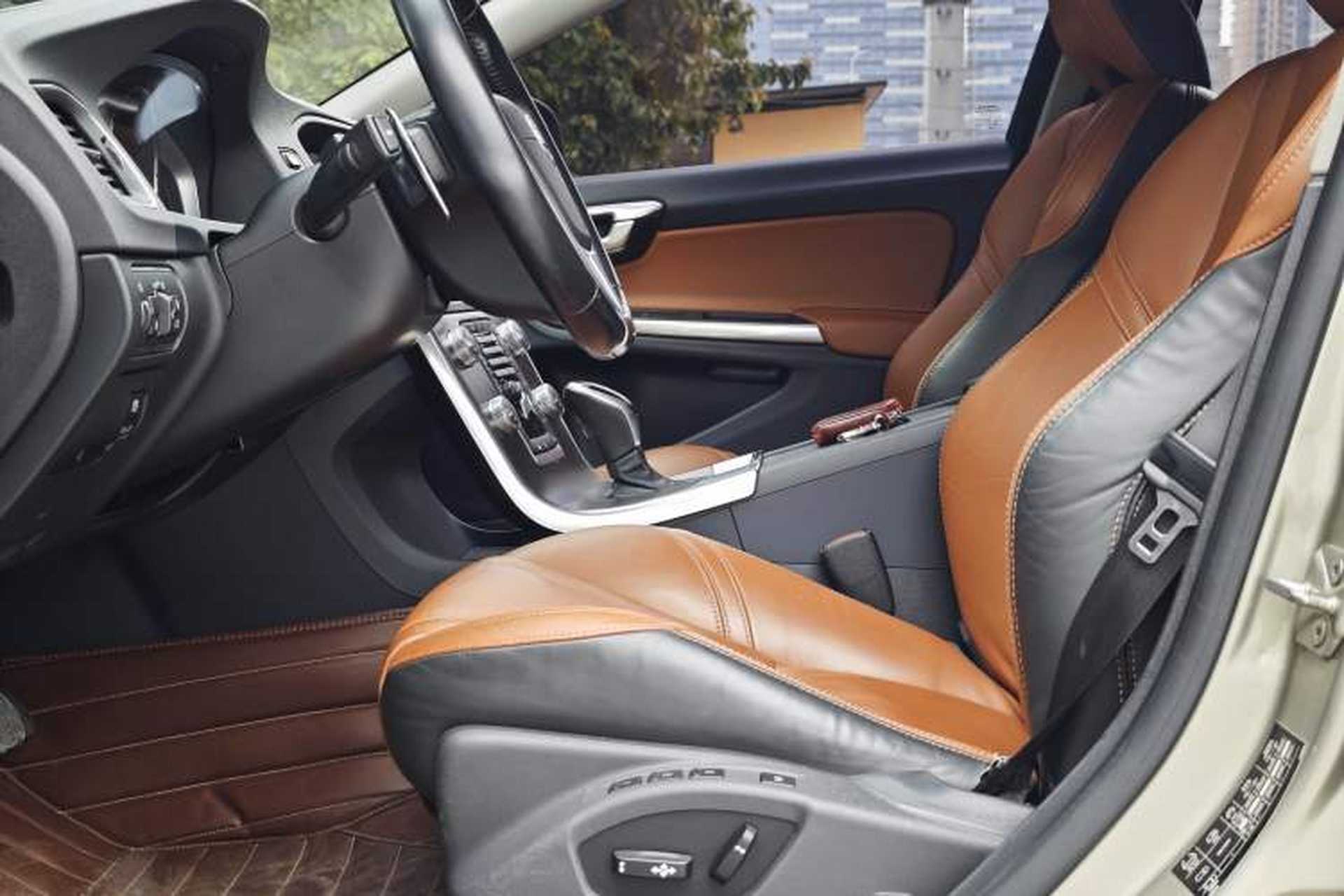 Used Volvo V60 2015 T5 Zhiya Edition Left Front Seat