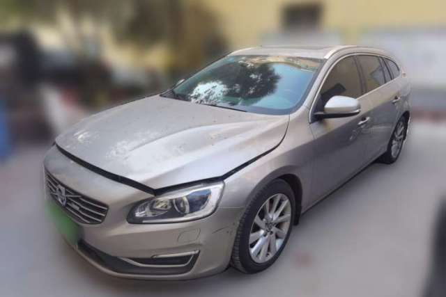 Used Volvo V60 2015 T5 Zhiyi Edition