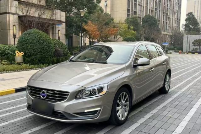 Used Volvo V60 2015 T5 Zhiyi Edition