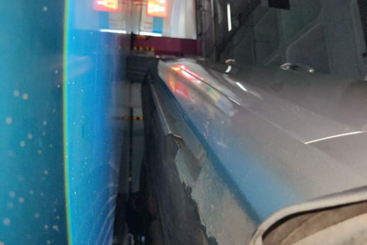 Used Volvo V60 2015 T5 Zhiya Edition Chassis Front Right