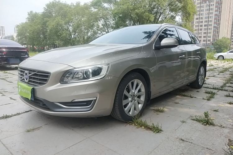Used Volvo V60 2015 T5 Zhiyi Edition Guazi used car, China used car export, Used car for sale, Used  cars, Cheapest cars for sale