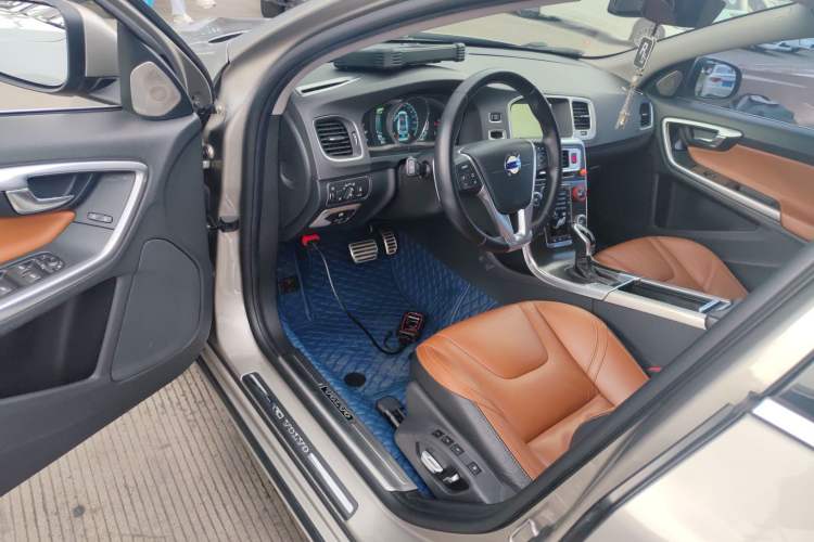 Used Volvo V60 2015 T5 Zhiya Edition Driver Seat