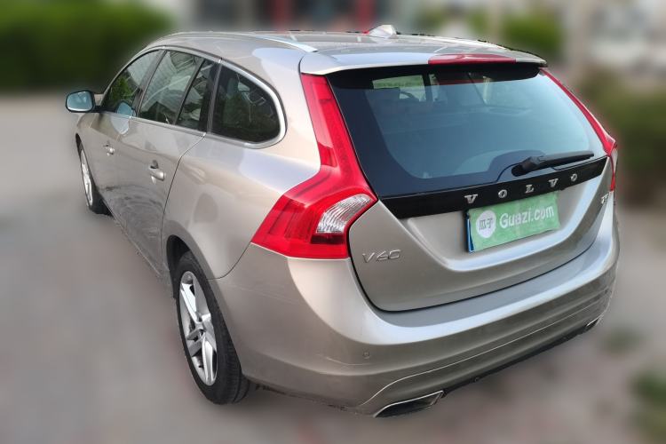 Used Volvo V60 2015 T5 Zhiya Edition Exterior 3