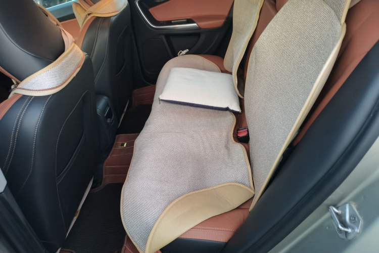 Used Volvo V60 2015 T5 Zhiya Edition Interior 4