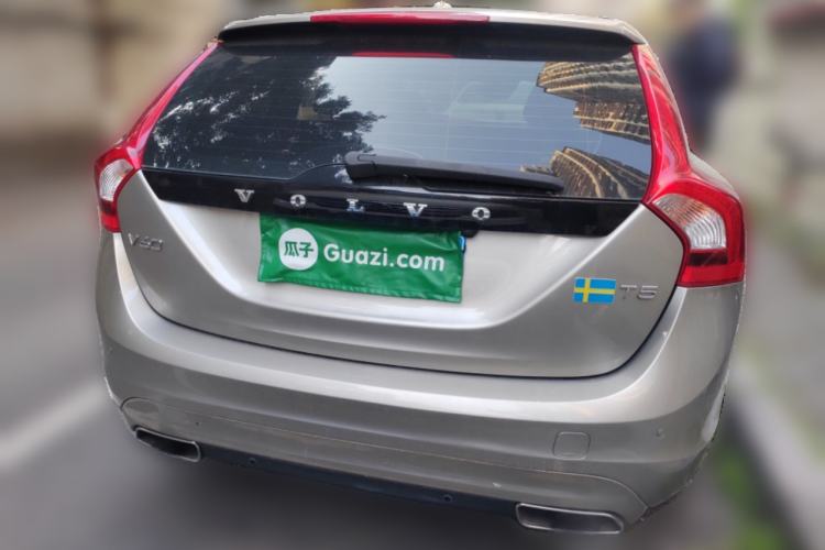 Used Volvo V60 2015 T5 Zhiya Edition Rear
