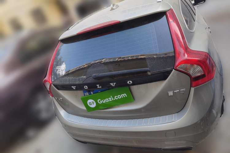 Used Volvo V60 2015 T5 Zhiyi Edition Rear