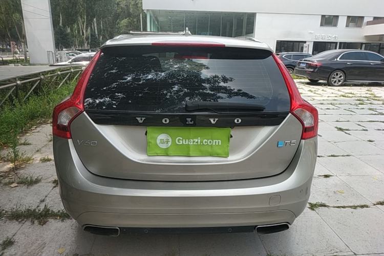 Used Volvo V60 2015 T5 Zhiyi Edition Rear
