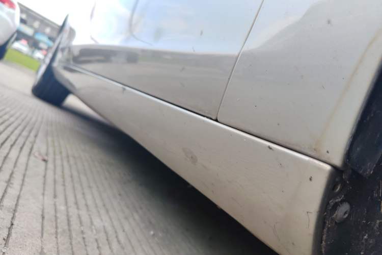 Used Volvo V60 2015 T5 Zhiya Edition Right Side Sill