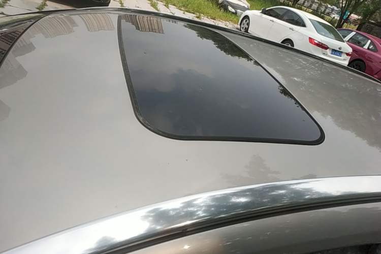 Used Volvo V60 2015 T5 Zhiyi Edition Roof
