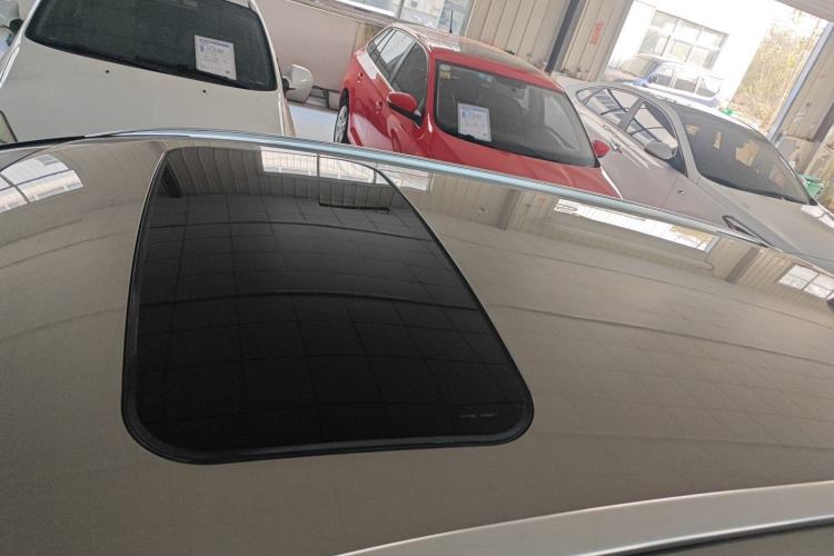 Used Volvo V60 2015 T5 Zhiya Edition Roof
