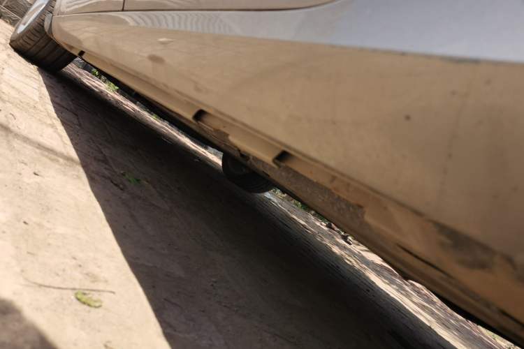 Used Volvo V60 2015 T5 Zhiya Edition Chassis Rear Left