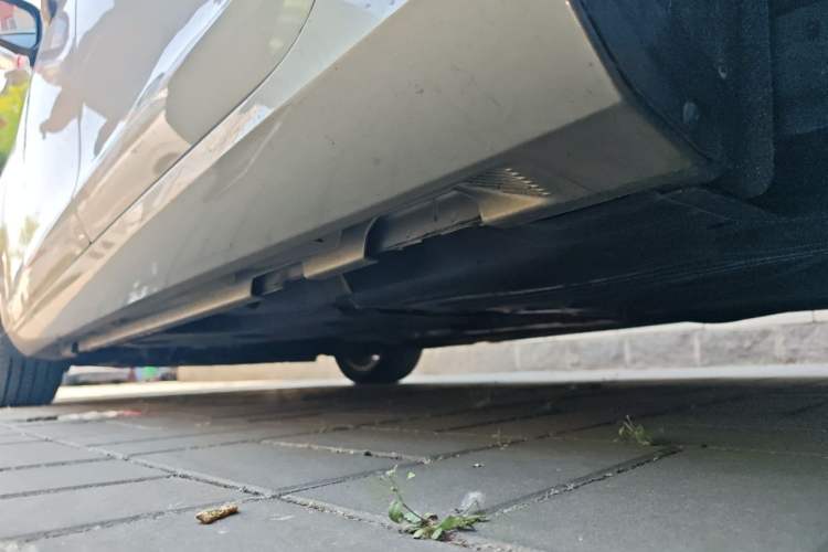 Used Volvo V60 2015 T5 Zhiyi Edition Chassis Rear Left