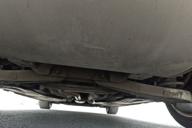 Used Volvo V60 2015 T5 Zhiya Edition Chassis Rear