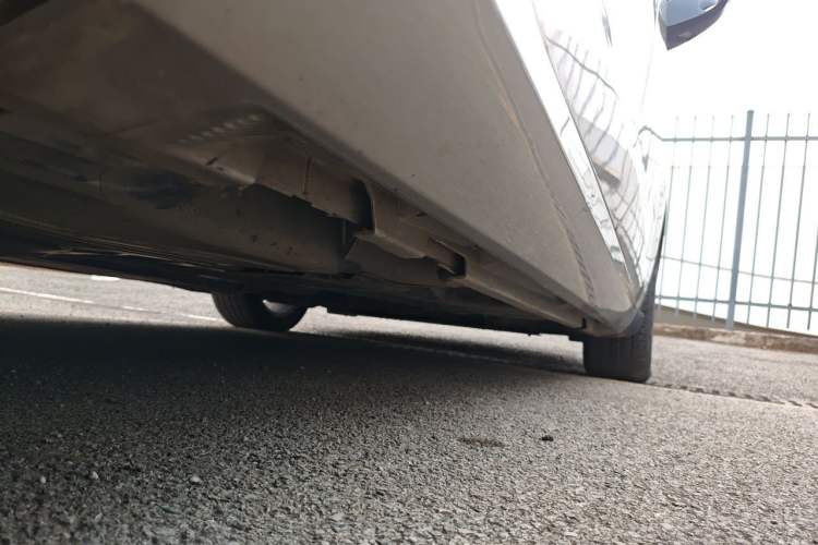 Used Volvo V60 2015 T5 Zhiyi Edition Chassis Rear Right