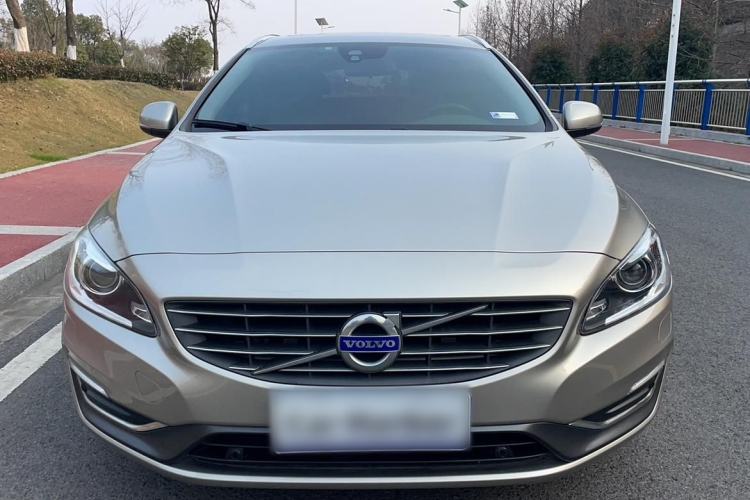 Used Volvo V60 2015 T5 Zhiyi Edition Exterior 1