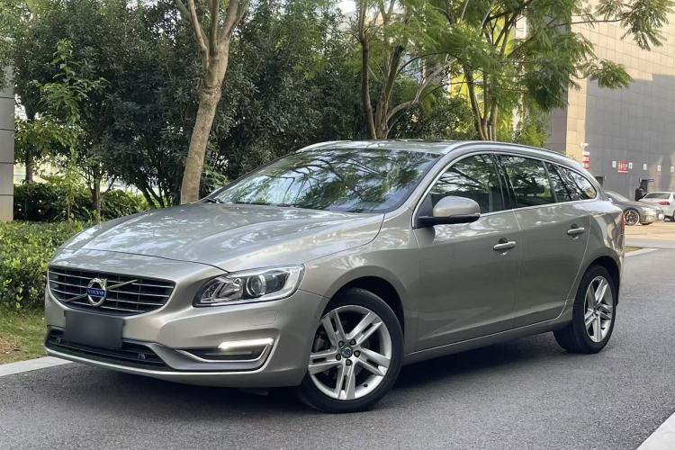 Used Volvo V60 2015 T5 Zhiya Edition Exterior 1