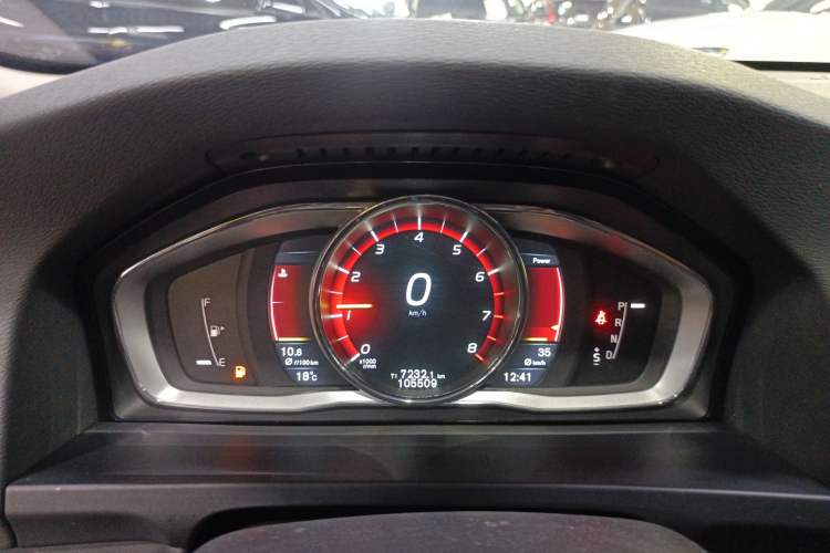 Used Volvo V60 2015 T5 Zhiya Edition Instrument Cluster